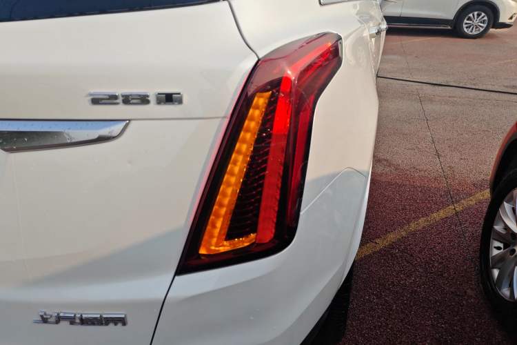 Used Cadillac XT5 2020 28T Four-Wheel Drive Luxury Version