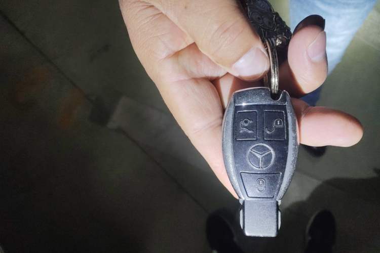 Used Mercedes-Benz GL-Class 2011 GL 450 4MATIC Prestige Edition Vehicle Key