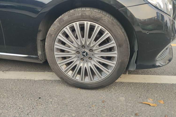 Used Mercedes-Benz E-Class 2020 E 300 L Stylish Model
