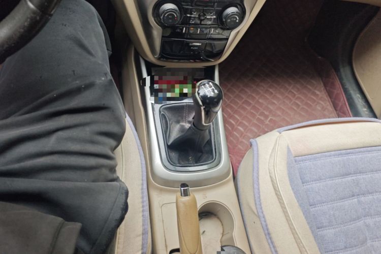 Used CHANGAN Eado 2012 1.6L Manual Luxury Version China IV Standard