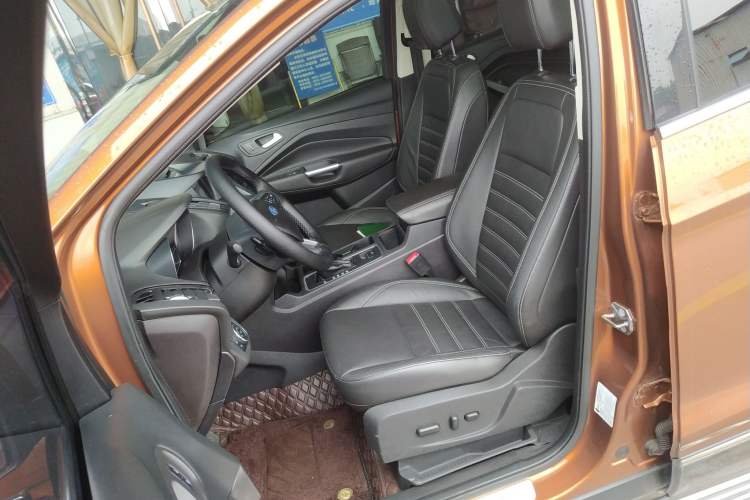 Used Ford Kuga 2017 EcoBoost 180 Two-Wheel-Drive Luxury Wing Edition