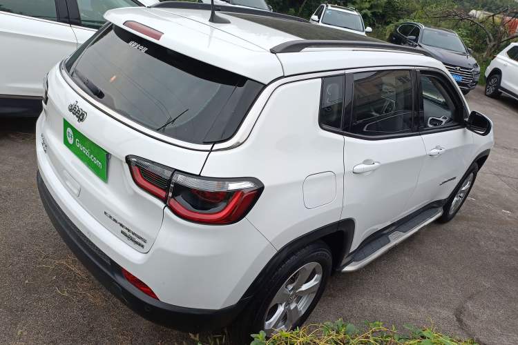 Used Jeep Compass 2019 200T Automatic Family Edition - Connected Large Screen Version