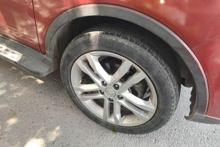 Used CHANGAN CS35 2016 1.6L Manual Luxury Model China IV Standard
