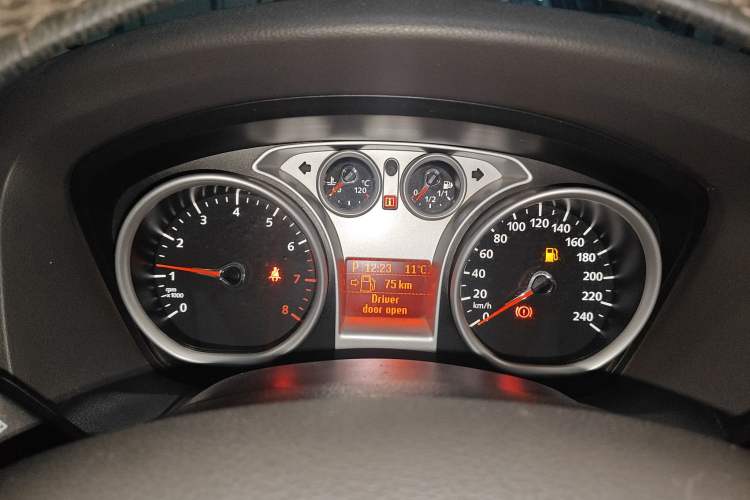 Used Ford Focus 2013 Hatchback Classic 1.8L Automatic Fashion Edition
