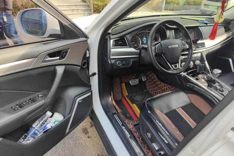 Used Haval H7 2017 Red-Label H7L 2.0T Automatic Luxury Model
