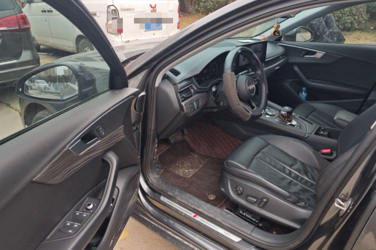 Used Audi A4L 2019 40 TFSI Fashion Edition China VI Emission Standard