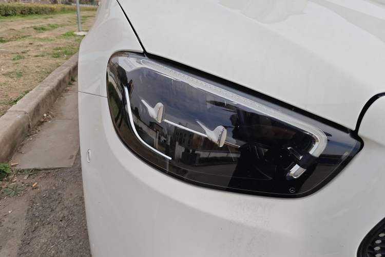 Used Mercedes-Benz E-Class 2023 E 260 Coupe
