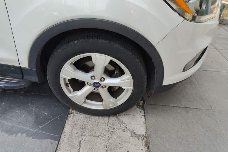 Used Ford Kuga 2018 EcoBoost 180 Two-Wheel-Drive Platinum Edition