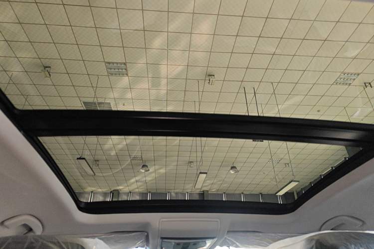 Used Volkswagen Passat 2026 Model, Outstanding 380TSI Xingkong Longteng Edition
