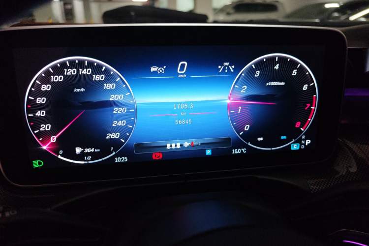 Used Mercedes-Benz C-Class 2023 Restyled C 260 L Night Edition Sports Version
