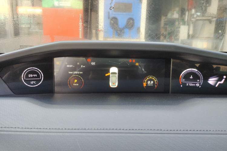 Used Changan UNI-V 2022 1.5T Prestige Version