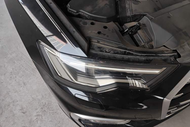 Used Audi A6L 2023 45 TFSI quattro Prestige Dynamic Edition Right Front Headlight