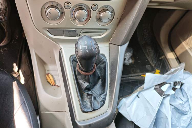 Used Ford Focus 2012 Sedan 1.6L Manual Comfort Model