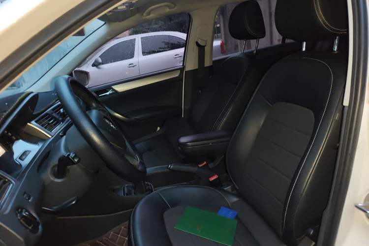 Used Skoda Rapid Spaceback 2016 Revised 1.6L Manual Chuanxing Edition