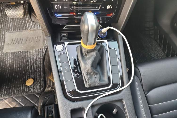 Used Volkswagen Magotan 2020 330TSI DSG Leading Model
