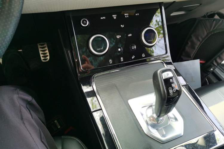 Used Land Rover Range Evoque 2020 249 PS R-DYNAMIC S Sport Edition
