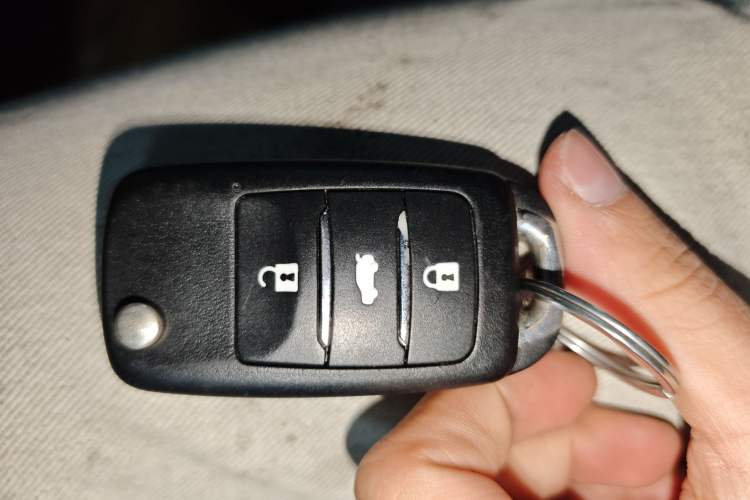 Used CHANGAN NEVO Lumin 2022 155 km – Refreshingly Sweet Edition Vehicle Key