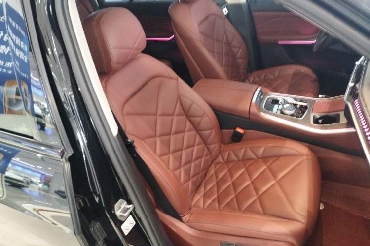 Used BMW X5 2023 xDrive 30Li Luxury M Sport Night Edition Package