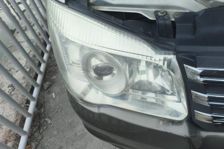 Used FORTHING Lingzhi 2015 M3 1.6L 7-Seater Comfort Model