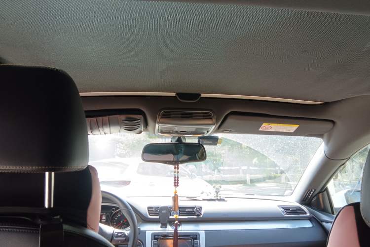 Used Volkswagen FAW-Volkswagen CC 2015 2.0 TSI Luxury Model Headliner