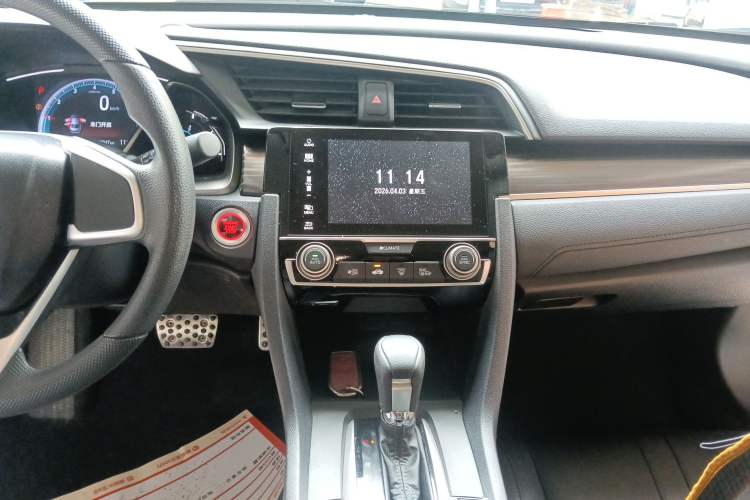 Used Honda Civic 2019 220TURBO CVT Dynamic Edition China VI Audio And AC Panel
