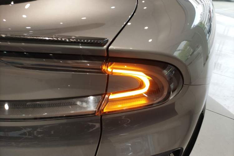 Used Xiaomi Auto YU7 2025 Ultra-Long Range Rear-Wheel Drive Version
