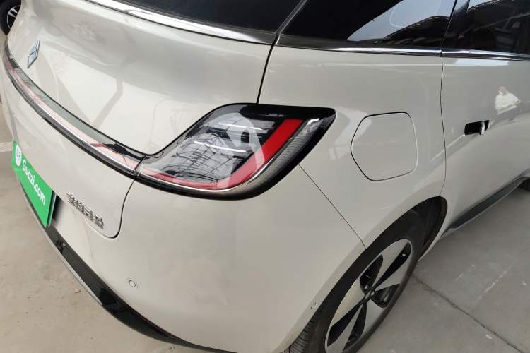 Used Baojun Cloud 2023 460 Max Lingxi Version