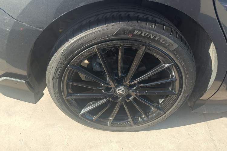 Used Changan UNI-V 2024 1.5T Prestige Sport Edition
