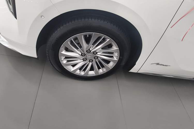 Used Buick Century 2023 2.0T Seven-Seater Yinshi Edition