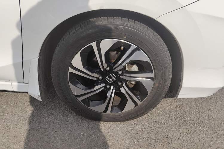 Used Honda Crider 2017 1.8L CVT Luxury Special Edition
