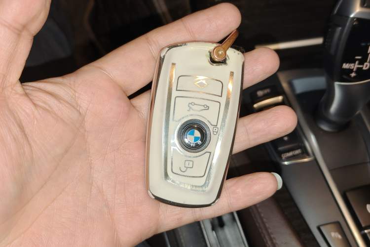 Used BMW 5 Series 2017 525Li Leading Model