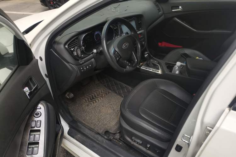 Used Kia K5 2012 2.0L Automatic DLX
