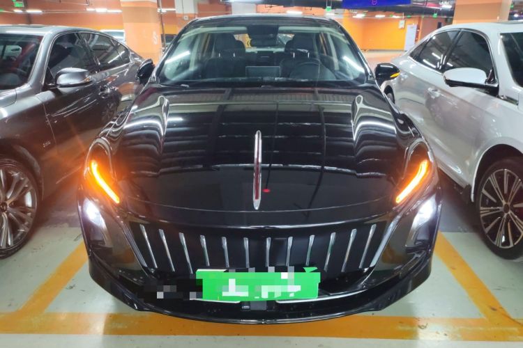 Used Hongqi E-QM5 2022 431 km Charge & Enjoy Edition
