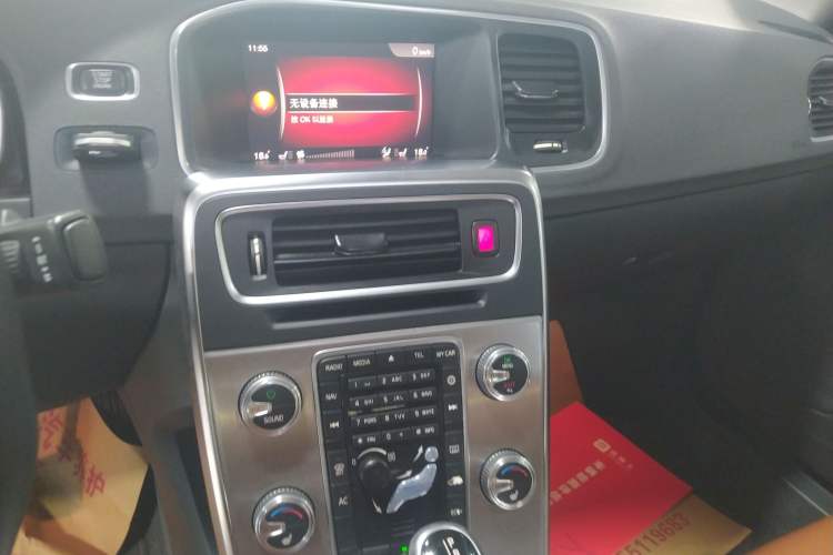 Used Volvo S60 2017 S60L T4 Smart Range Edition
