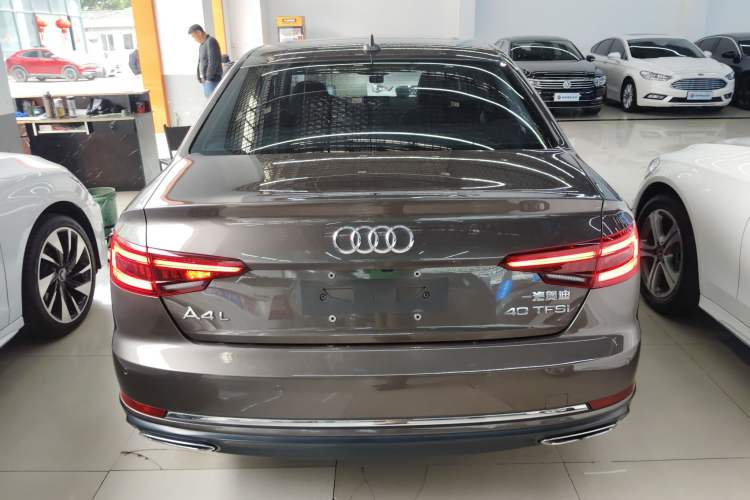 Used Audi A4L 2018 30th Anniversary Edition 40 TFSI Trendy Model
