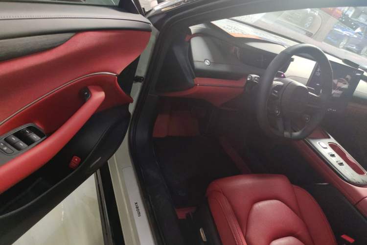 Used Xiaomi Auto SU7 2024 Rear-Drive Long-Range Intelligent Driving Version
