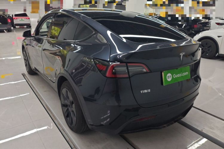 Used Tesla Model Y 2024 Rear-Wheel-Drive Version Rear Left 45 Deg