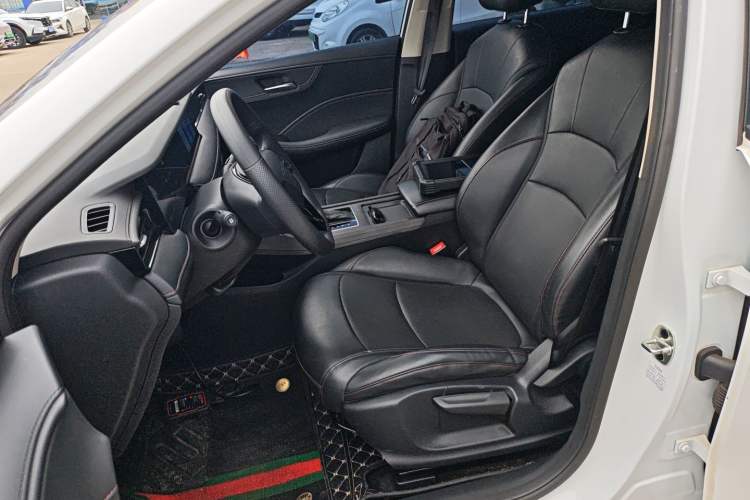 Used Roewe i5 2023 1.5L CVT Luxury Edition Left Front Seat