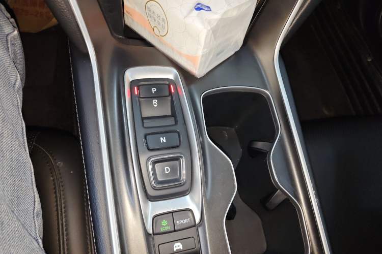 Used Honda Accord 2018 Rui·Hybrid 2.0L Rui Ku Edition China VI Gear Lever