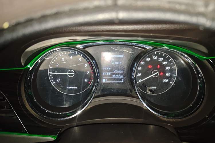 Used Baojun 730 2016 1.5L Manual Comfort Version 7 Seats China V Emission Standard