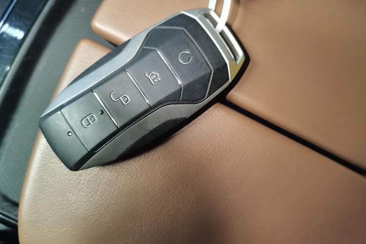 Used BYD Tang New Energy 2021 DM-i 112KM Prestige Model Vehicle Key