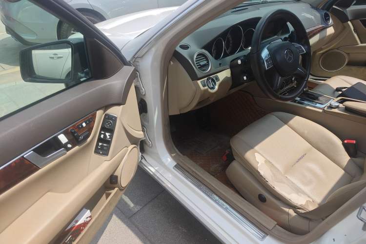 Used Mercedes-Benz C-Class 2013 C 260 CGI Elegant Model