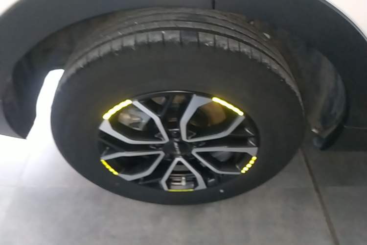 Used Haval H6 2021 National Trend Edition 1.5T Automatic Urban Version Right Rear Wheel Hub