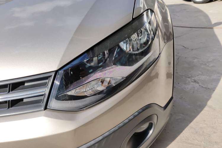 Used Volkswagen Polo 2016 1.4L Cross Polo Automatic