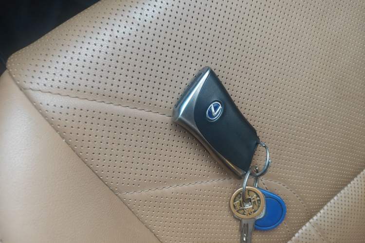 Used Lexus ES 2018 300h Premium Edition China V Standard