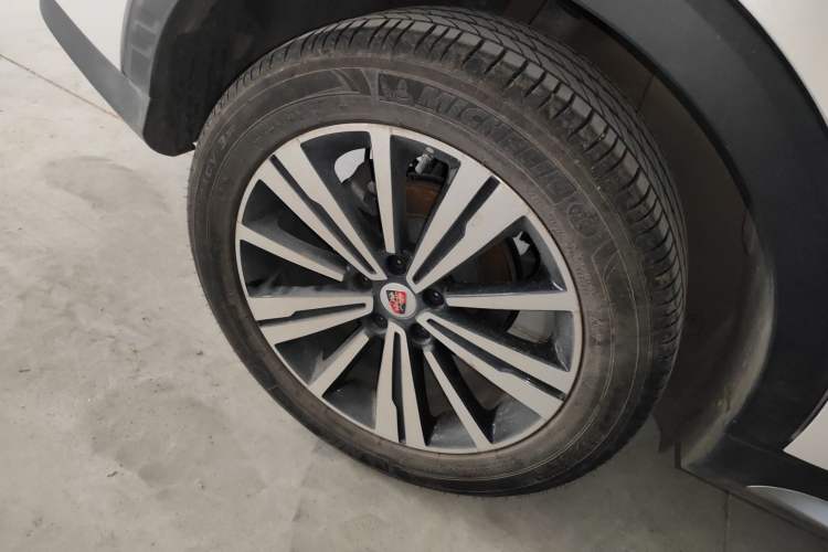 Used Roewe RX5 New Energy 2017 eRX5 50T Hybrid Connected Prestige Flagship Edition
