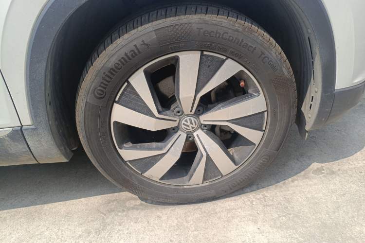 Used Volkswagen Tayron 2020 330TSI Two-Wheel Drive Luxury Smart Connectivity Version