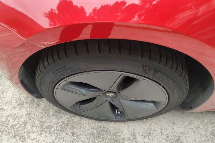 Used Tesla Model 3 2020 Standard Range Rear-Wheel Drive Upgraded Version Left Front Wheel Hub