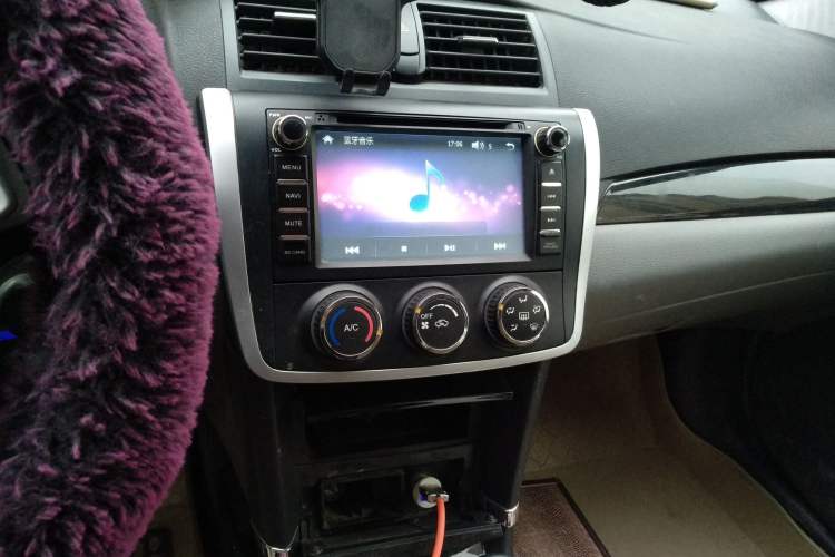 Used Zotye Z300 2012 1.5L Manual Elite Edition
