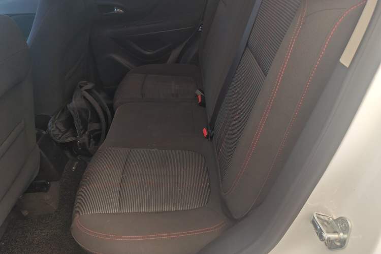 Used Buick Encore 2016 18T Automatic Two-Wheel Drive Urban Fashion Model